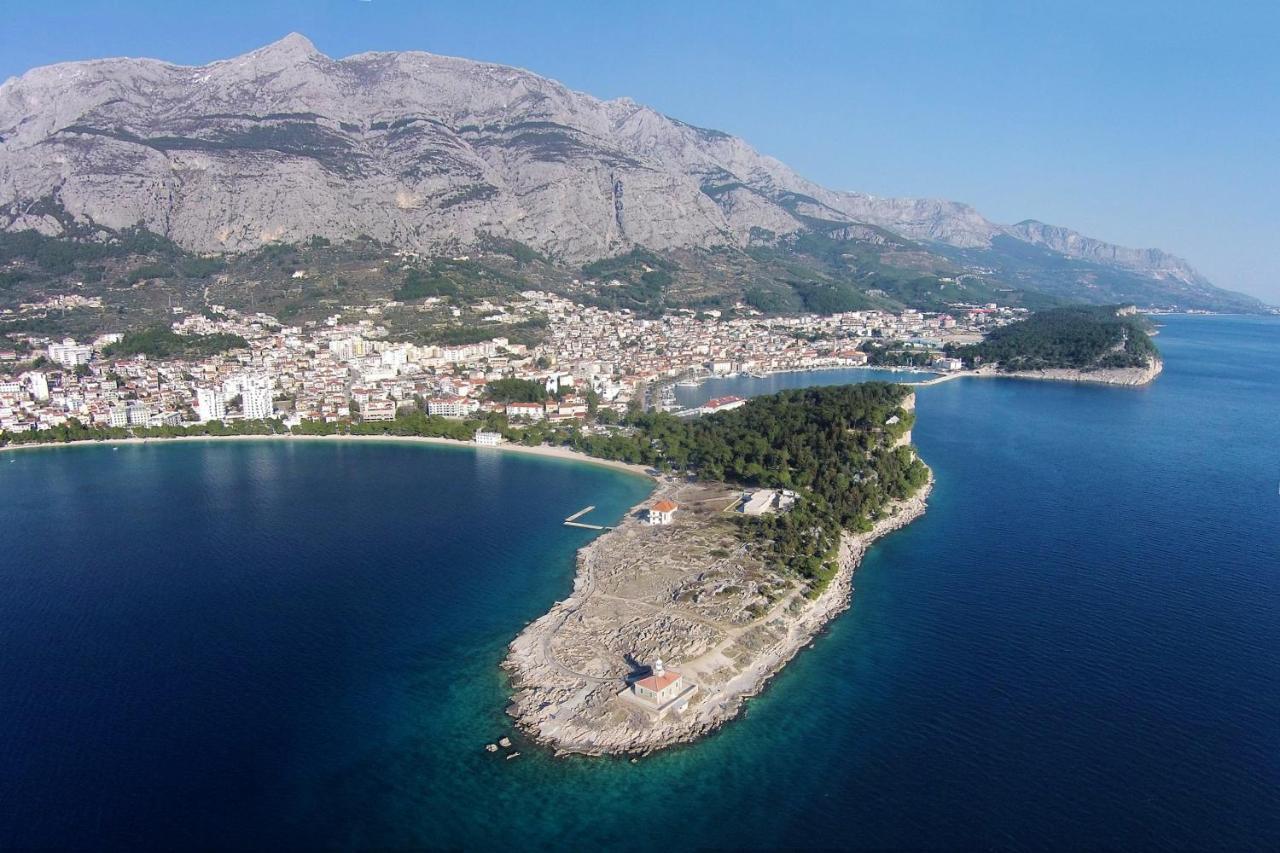 Apartments With A Parking Space Makarska - 11418 Exterior foto